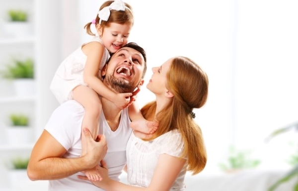 مركز كينغز الطبي التجميلي